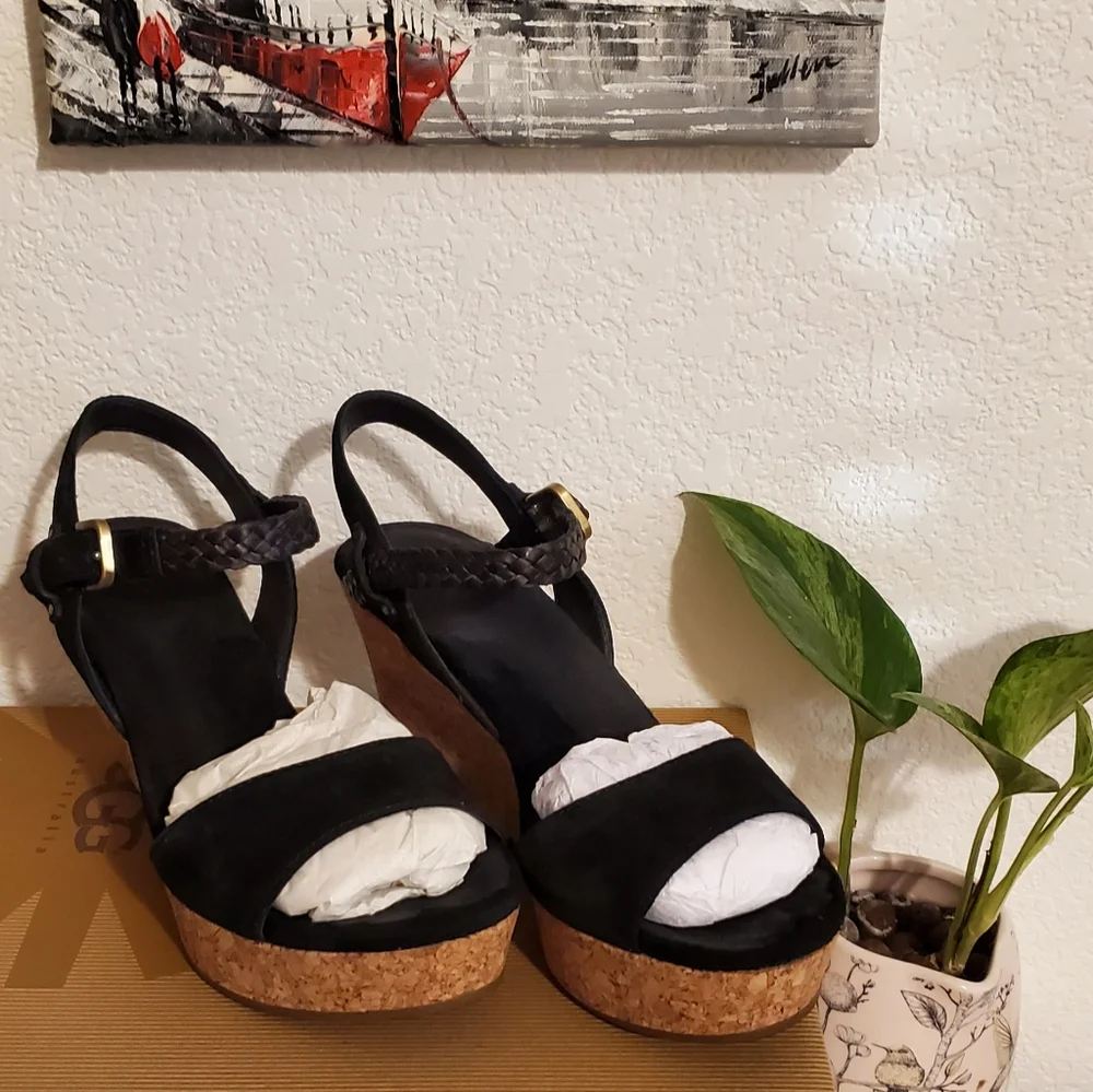 UGG AUSTRALIA Women's CORK WEDGE BRAIDED SUEDE Sandal - Size-6